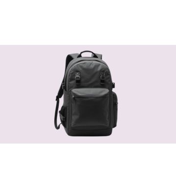 Digital Nomad Backpack Guide & Packing List