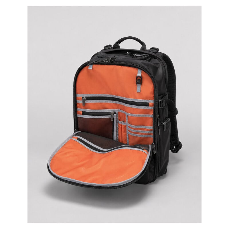 EKP1 front tech organizer with pockets and key holder