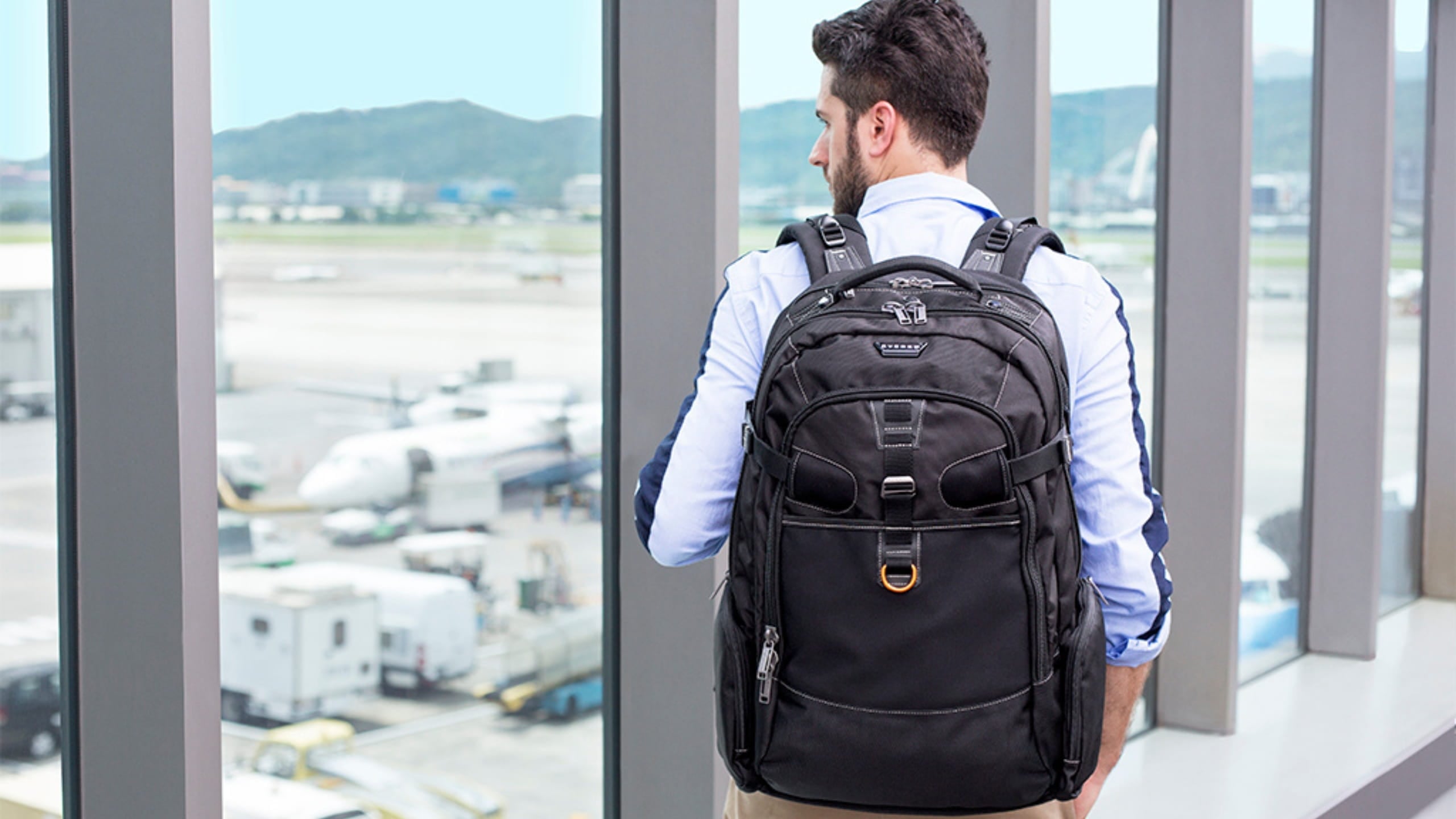 Business 120 shown in a travel setting