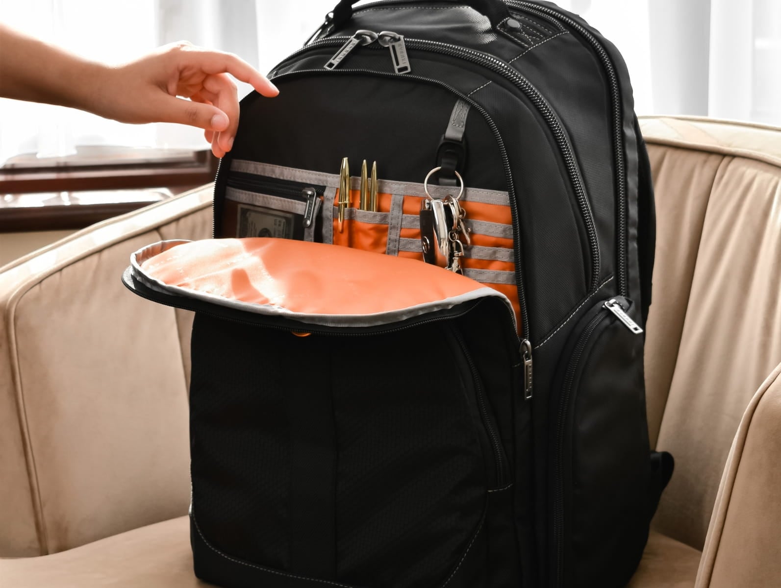 Close-up of Atlas Backpack 17 organization and pockets