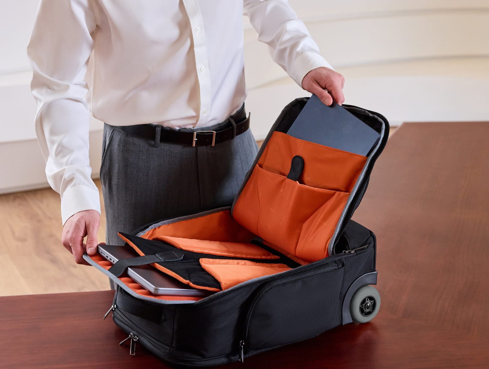 Close-up of Atlas Wheeled 2 removable laptop sleeve